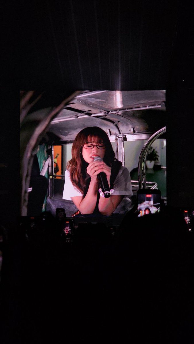 PULPMagazinePH's tweet image. Tonigjt&apos;s vibrant KOLORCOASTER ended with a surprise as Maki surprised the Big Dome with his &quot;Dilaw&quot; performance with BINI&apos;s Maloi! 

#Maki #BINI #Maloi #KOLORCOASTER #KOLORCOASTERConcert #PULPMagazine @tarsierrecords @clfrnia_maki