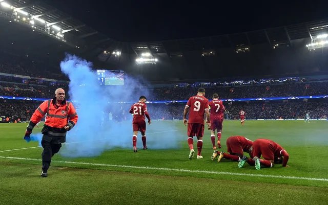 TheAnfieldBuzz's tweet image. Mane and Salah praying at The Etihad 🤲🏾 

City (A) 𝐋𝐨𝐬𝐭 𝐟𝐢𝐥𝐞𝐬 📸