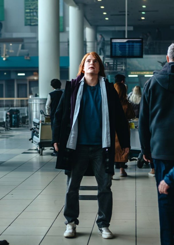 Я надеюсь, никто не сомневается, ради какой сцены я жду сериал

На самом деле мне просто нужно больше Серёжи в этом прикиде😔

#мгчд #мги #СергейРазумовский