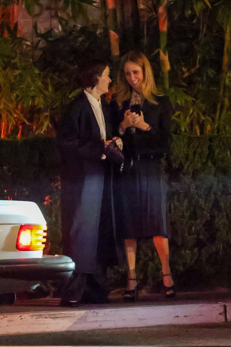 Sarah Paulson Brasil | Mídias tweet media
