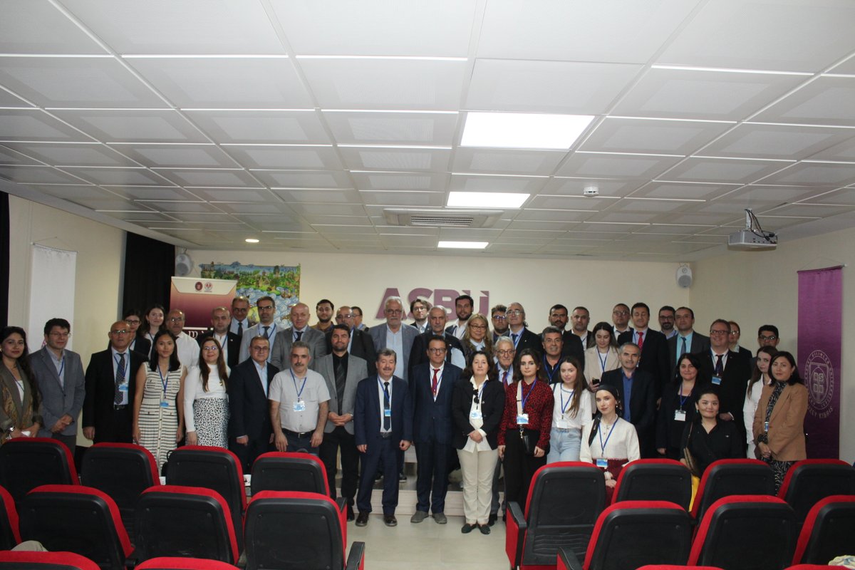 V. Manas Forumu "Bölgesel ve Küresel Gelişmeler Bağlamında Türk Dünyası" temasıyla ASBÜ Kuzey Kıbrıs Yerleşkesinde gerçekleştirildi.

#ManasForumu #TürkDünyası #Bölgeselİşbirliği #KüreselVizyon #ASBÜ #ASBÜKKTC