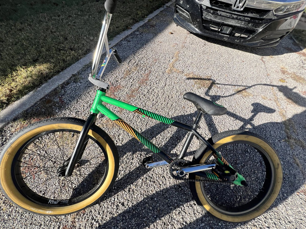 mefforts tweet media