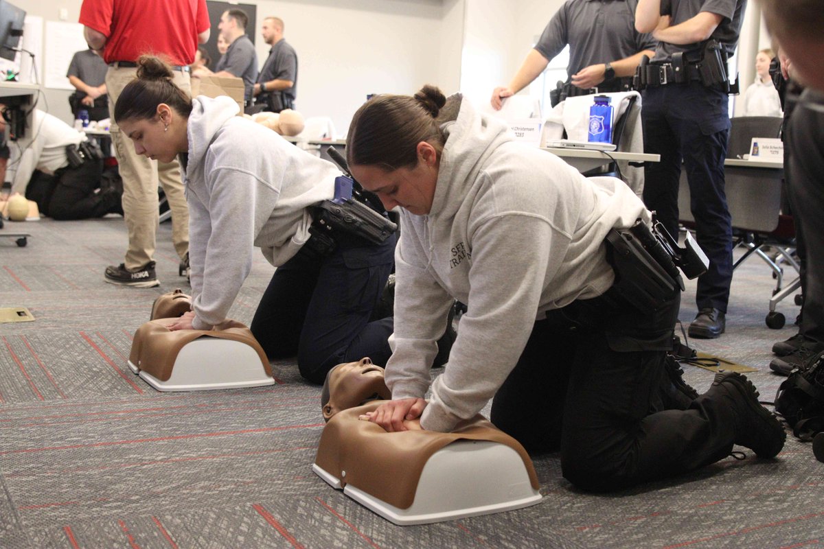 siouxfallspd's tweet image. Week 2 of police recruit training saw a wide variety of topics. The recruit officers spent time on the range learning about firearm safety, they experienced the effects of pepper spray, ethics, and first aid.