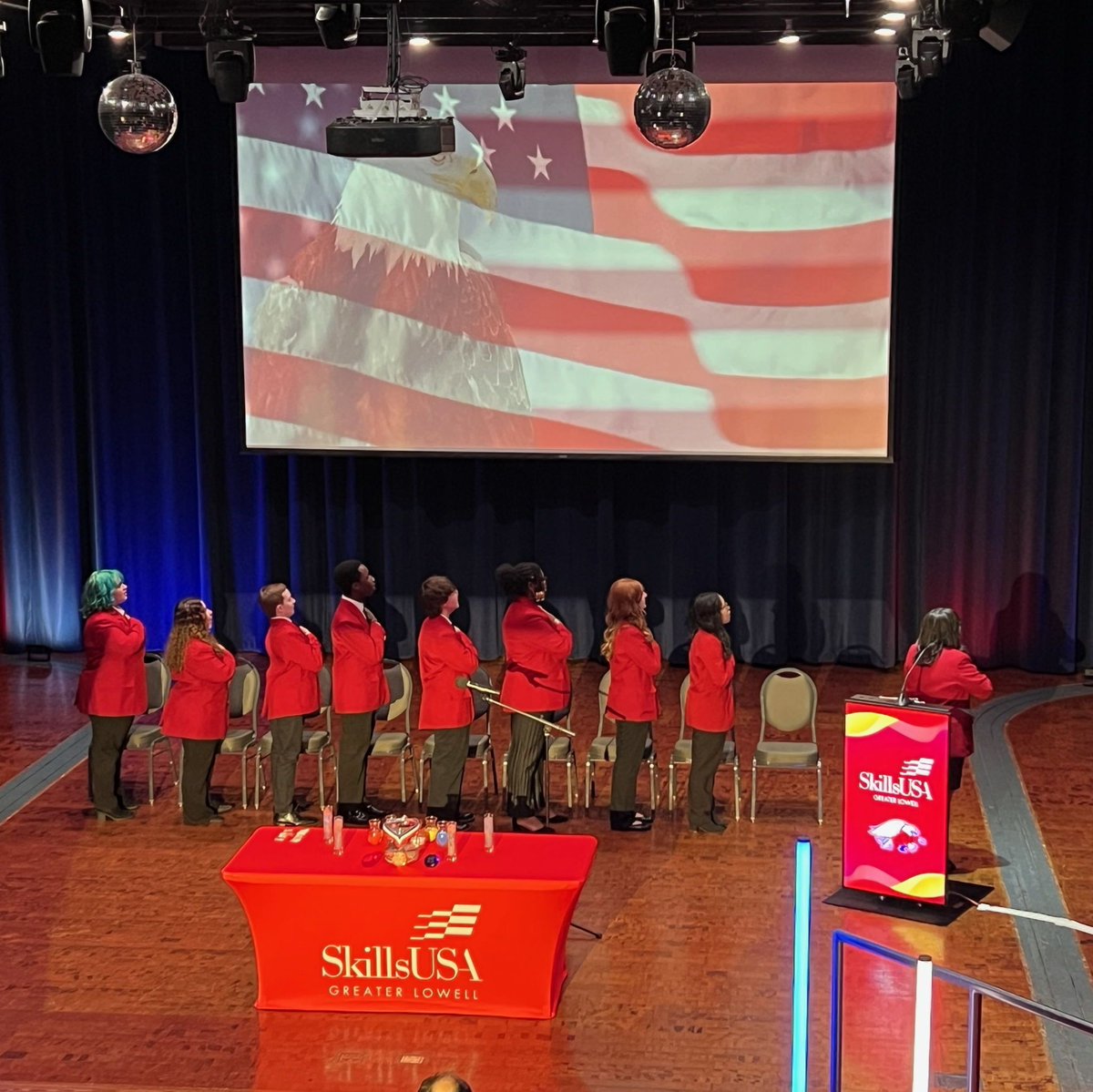 GrLowellTech_HS's tweet image. Congratulations to our 2025-26 SkillsUSA officers! These Gryphons embody R.E.A.C.H. values as they lead our chapter to new heights. Proud of their dedication to career readiness and leadership! 🌟🎊

#GLTHS #CTE #GLTECH #SkillsUSA #GreaterLowell #GryphonProud
