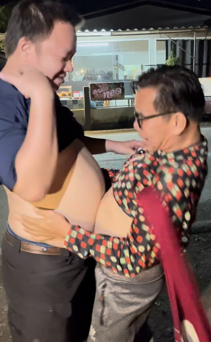 GAY LOVE รุ่นใหญ่ tweet media