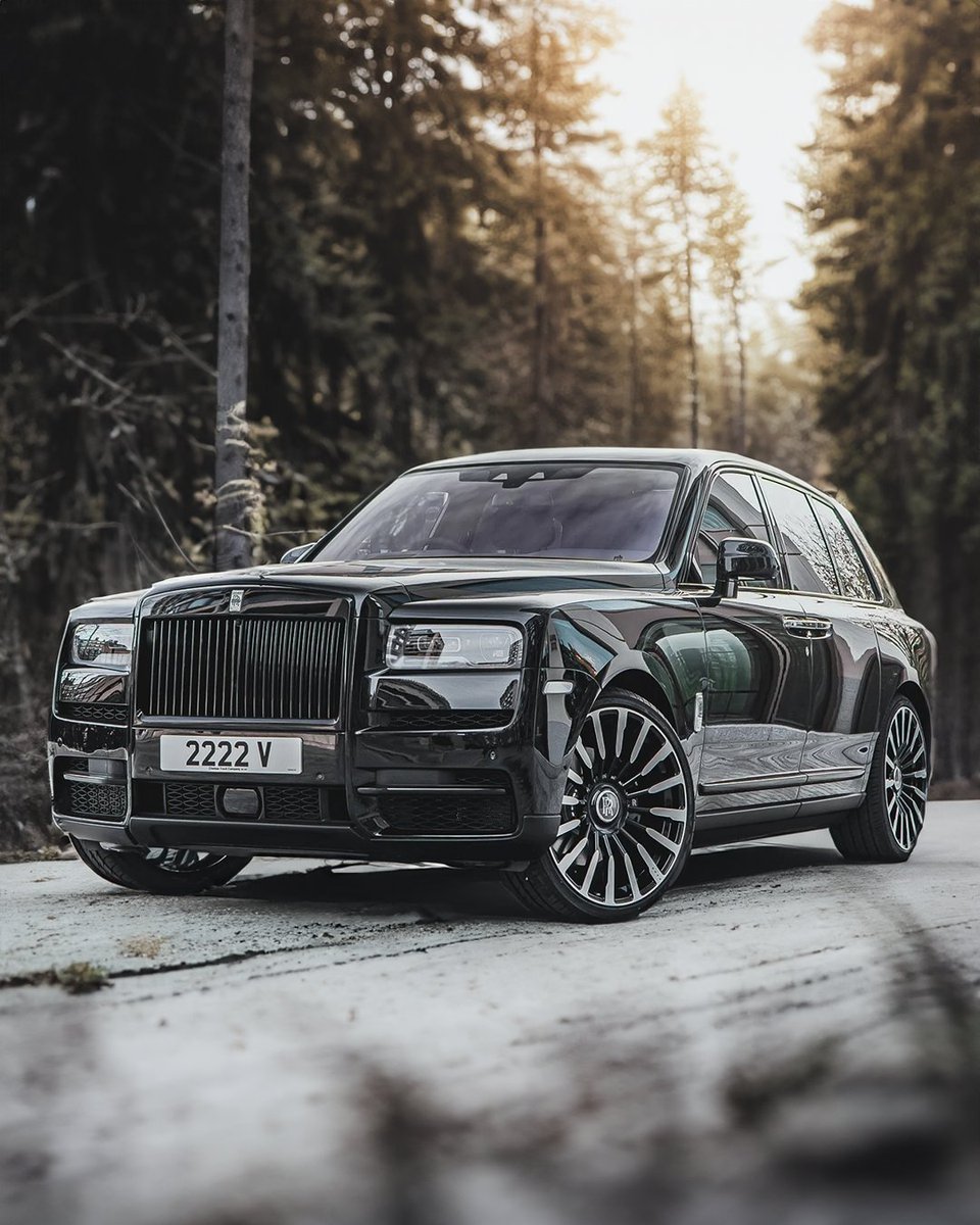 ProjectKahn's tweet image. Type 61 Forged Lightweight Alloy Wheels – Suitable for Rolls-Royce Cullinan (2018–Present)

Front Wheel Size: 10 x 24&quot;
Rear Wheel Size: 10 x 24&quot;
Colour: Gloss Black / Diamond Cut
Vehicle Fitment: Rolls-Royce Cullinan (2018–Present)

projectkahn.com/collections/ro…

#KahnDesign