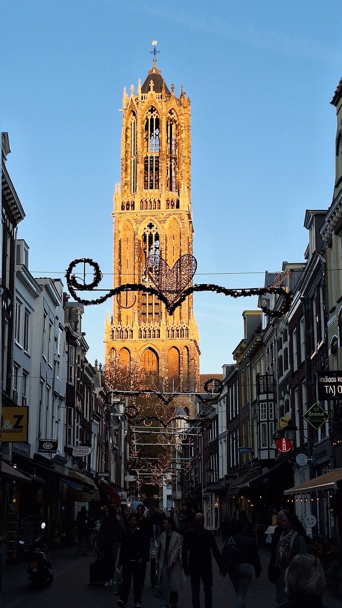 Een werkelijk prachtige namiddag in #Utrecht.