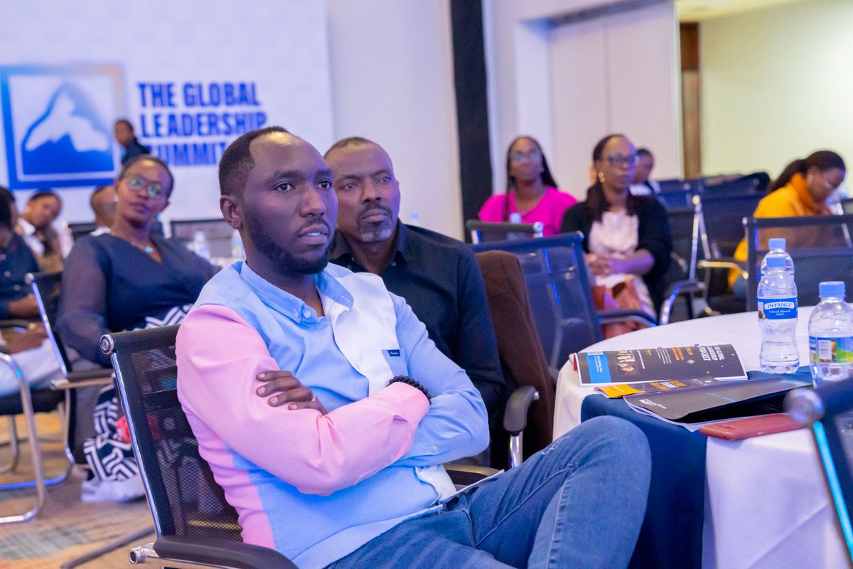 GLN_Rwanda's tweet photo. Our speaker, @jonacuff, equipped leaders with a powerful session on “Procrastination Proof.”
He challenged everyone to identify their stuck spots and reminded us that procrastination isn’t a time issue; it’s a mindset issue.
@glnsummit
#GLS25 #GLSRW25 https://t.co/VXXsQCYbMC