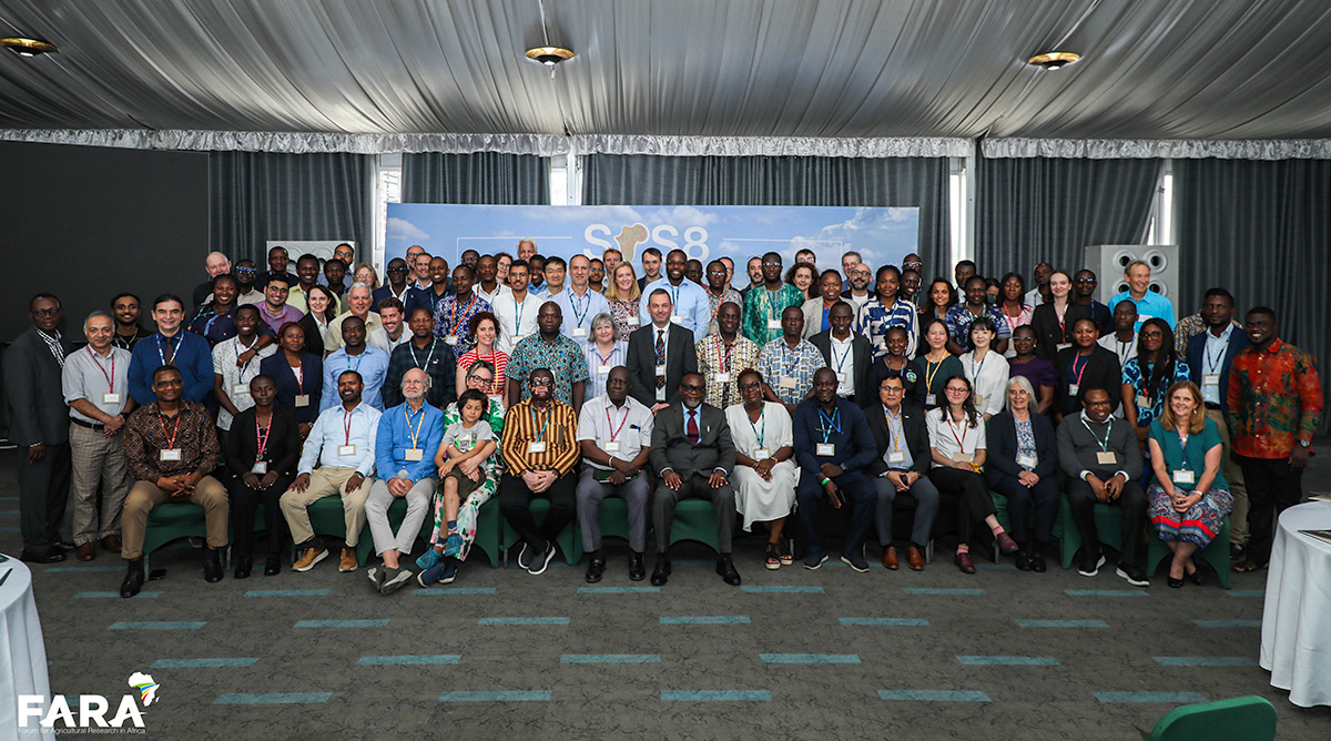 UK_CEH's tweet image. 🌍 We co-convened the 8th Sustainable Phosphorus Summit recently, held in Africa for the first time.

With 660+ participants from 20 countries, #SPS8 brought cross-sector dialogue on phosphorus sustainability, food security &amp;amp; environmental protection.

🔗 ceh.ac.uk/news-and-media…