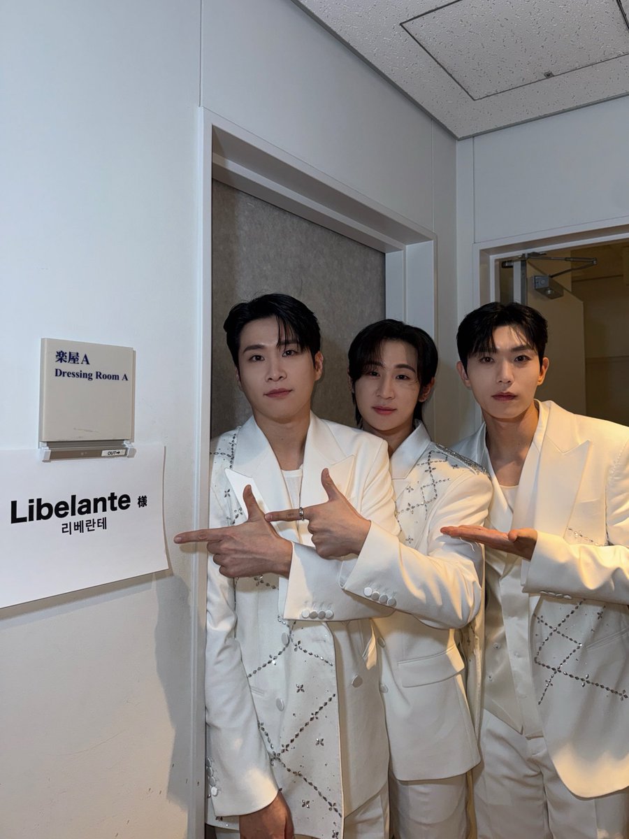 Libelante Memorial Concert in Japan, 2025
🤍🖤

#Libelante #리베란테 #김지훈 #진원 #노현우 
#KimJiHoon #JinWon #RohHyunWoo