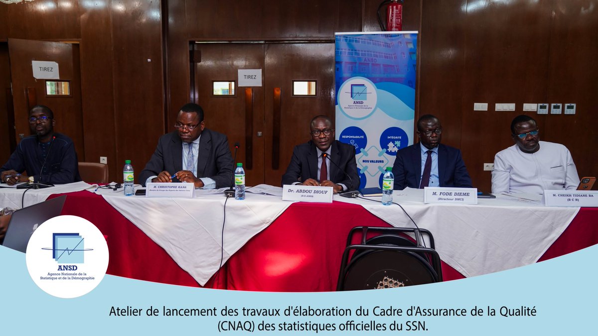 statsenegal's tweet image. L’ANSD a lancé ce 04/11/2025 l’élaboration du Cadre National d’Assurance Qualité (CNAQ) pour renforcer la fiabilité des statistiques du Sénégal. Atelier présidé par Dr Abdou DIOUF, avec l’ONU et la Banque Centrale.
#ANSD #MEPC #CNAQ 
#StatSénégal #Données