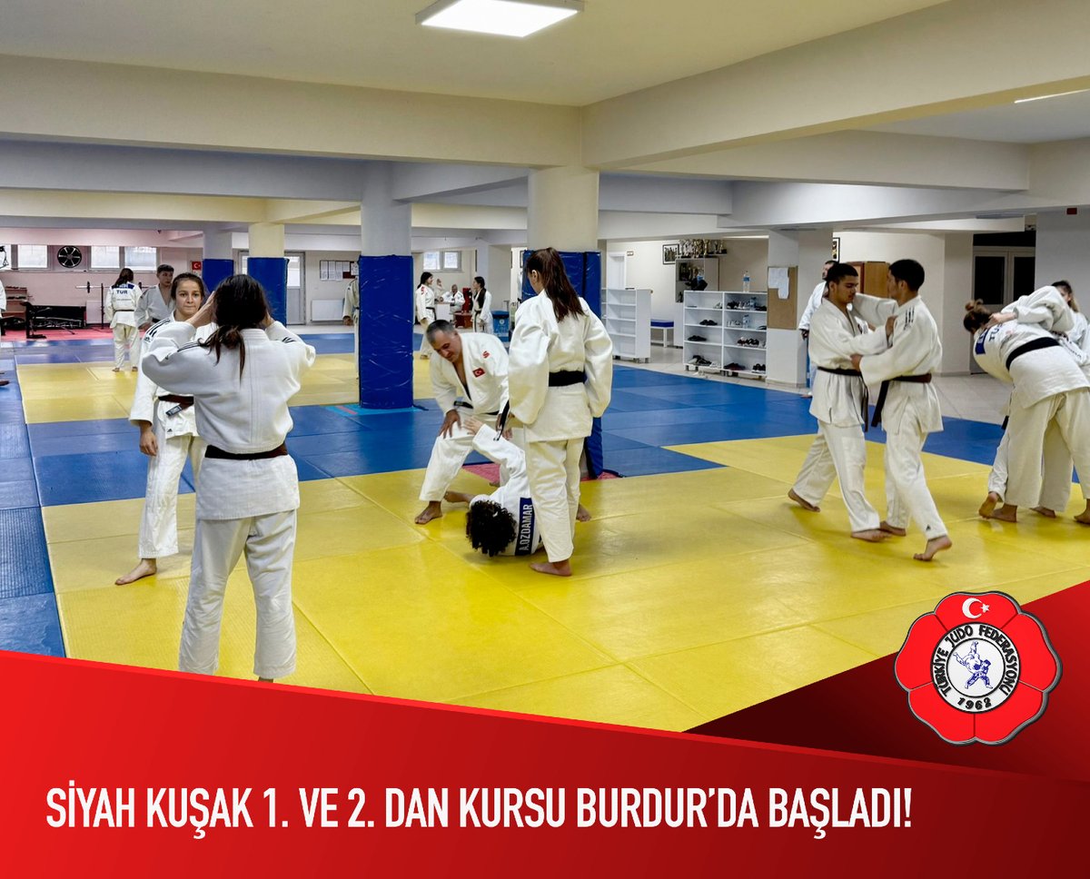 turkjudo's tweet image. Siyah Kuşak 1. ve 2. Dan Kursu Burdur’da Başladı!

Federasyonumuz tarafından 6–9 Kasım 2025 tarihleri arasında düzenlenen Siyah Kuşak 1. ve 2. Dan Kursu, 21 kursiyerin katılımıyla Burdur’da başladı.

Kurs; Federasyonumuz eğitmenlerinden Gökhan ÇELİK, Gökhan YÖRÜK ve Hakan ÇELİK…