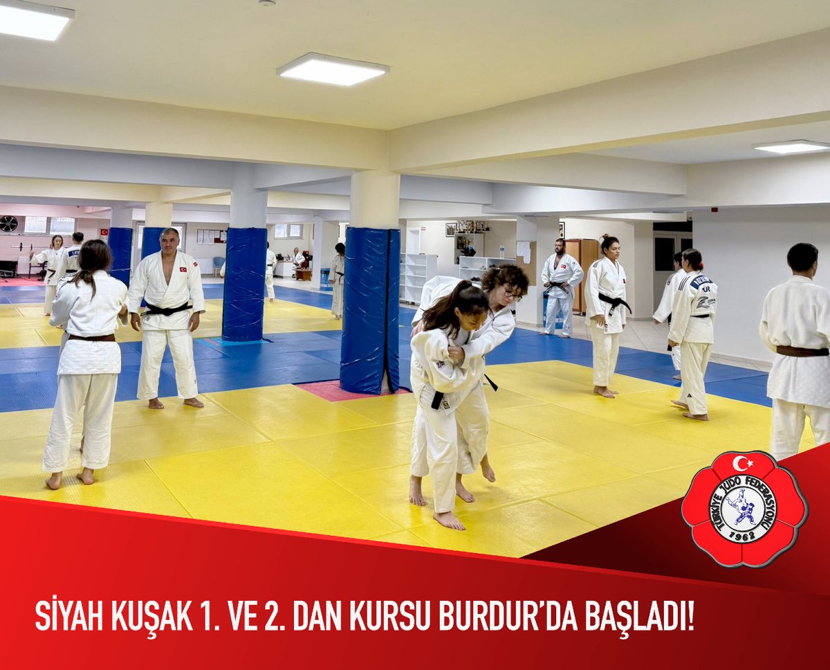 turkjudo's tweet image. Siyah Kuşak 1. ve 2. Dan Kursu Burdur’da Başladı!

Federasyonumuz tarafından 6–9 Kasım 2025 tarihleri arasında düzenlenen Siyah Kuşak 1. ve 2. Dan Kursu, 21 kursiyerin katılımıyla Burdur’da başladı.

Kurs; Federasyonumuz eğitmenlerinden Gökhan ÇELİK, Gökhan YÖRÜK ve Hakan ÇELİK…