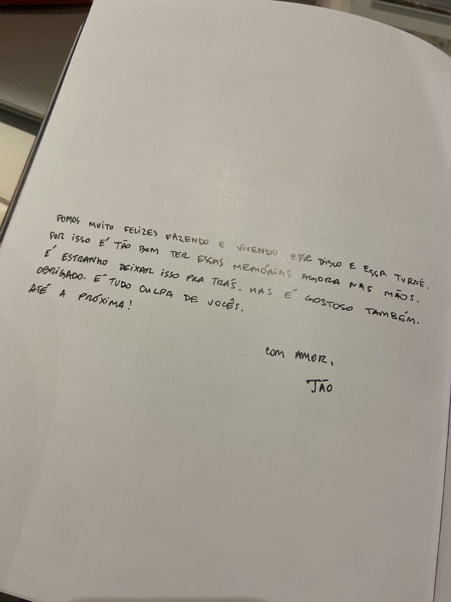 byyllaura's tweet image. feliz demais por ter acompanhado esse projeto incrível desde o início com pessoas mais incríveis ainda! 
a saudade de você só aumenta, eu te amo!! @jaoromania 🤍