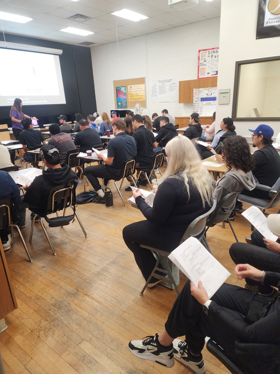 CSULB_APE's tweet image. Happening now at CSULB! 🎓💪🏽
Dr. Bittner is leading an engaging APE Workshop focused on the CTAPE  — helping both current teachers and future APE professionals strengthen their skills and confidence.