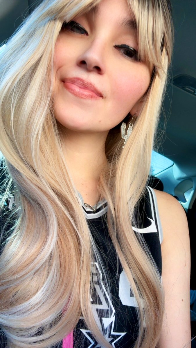 duncandarlin21's tweet image. HAPPY SPURSDAY YOU FELLOW BASKETBALL SICKOS ☺️ #gospursgo #porvida