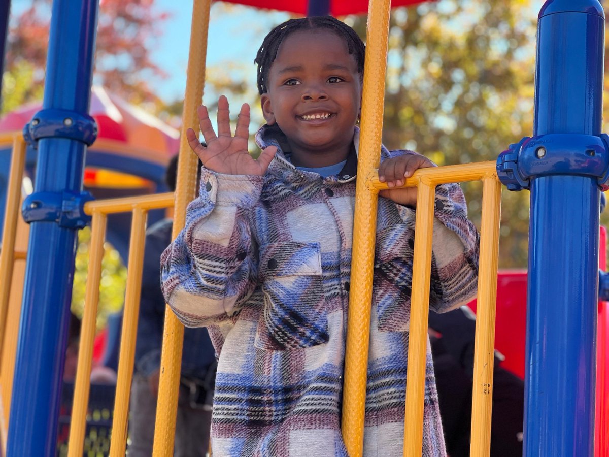 Good morning!

Please use the link below to broadcast the Noble Morning Show:

youtu.be/SmUaPomBXxk?fe…
#CHUHSchool #CHUHNoble