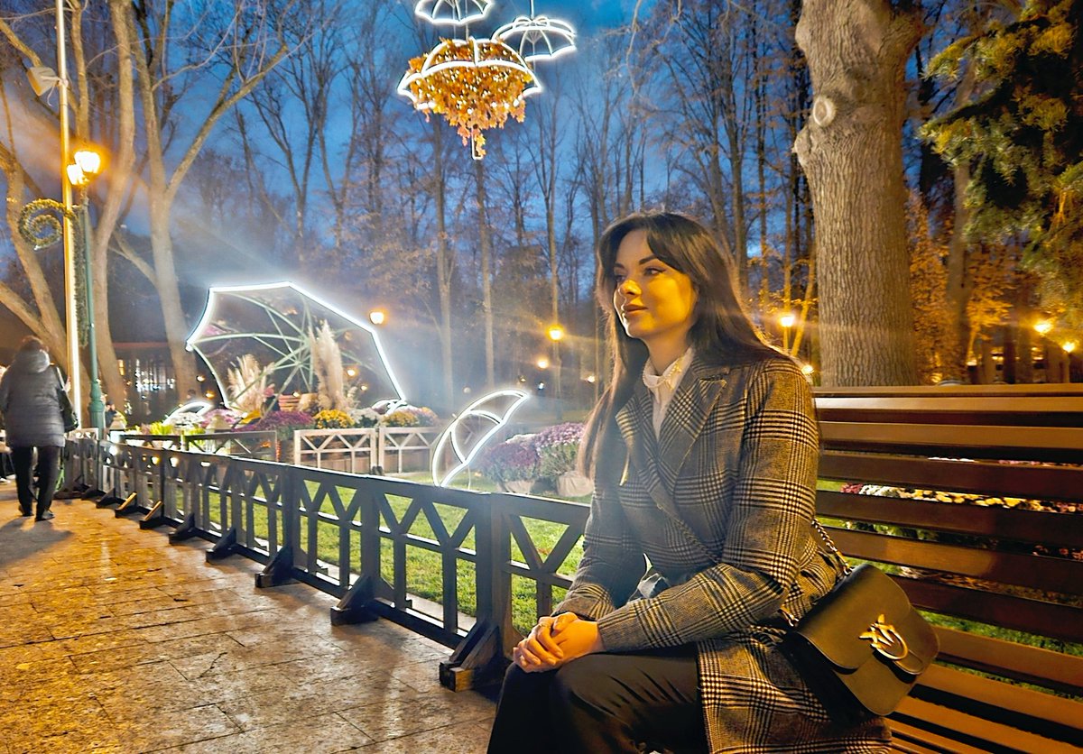 BohuslavskaKate's tweet image. Me and Kharkiv 💙💛