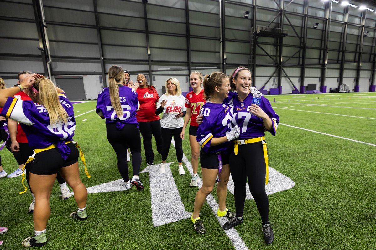 Team offense lost, but I didn’t need a 5th knee surgery so it’s a win in my book. 💪🏽🏈💜

#skol #womenofthevikings #flag football #sosore