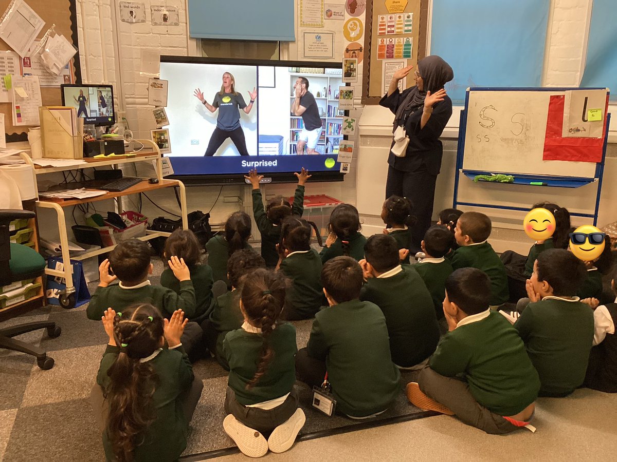 wyndclf's tweet image. This week at PSED, reception children explored the stormbreak video to help children express and talk about their feelings. We even did some role-playing to bring those emotions to life! 🌈💬#LeighTrust #reception #PSED #emotionalwellness #Oracy
