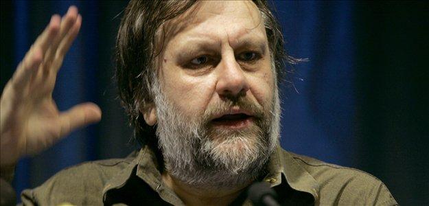 autogyneodium's tweet image. Mas veja bem, sentomesmo! Se não há consumo ético no neoliberalismo, e a própria relação sexual não existe por conta da sobreposição de fantasias, será que qualquer modelo relacional sob o capitalismo tardio não é, por fim, a manifestação de domínios diferentes do Capital?