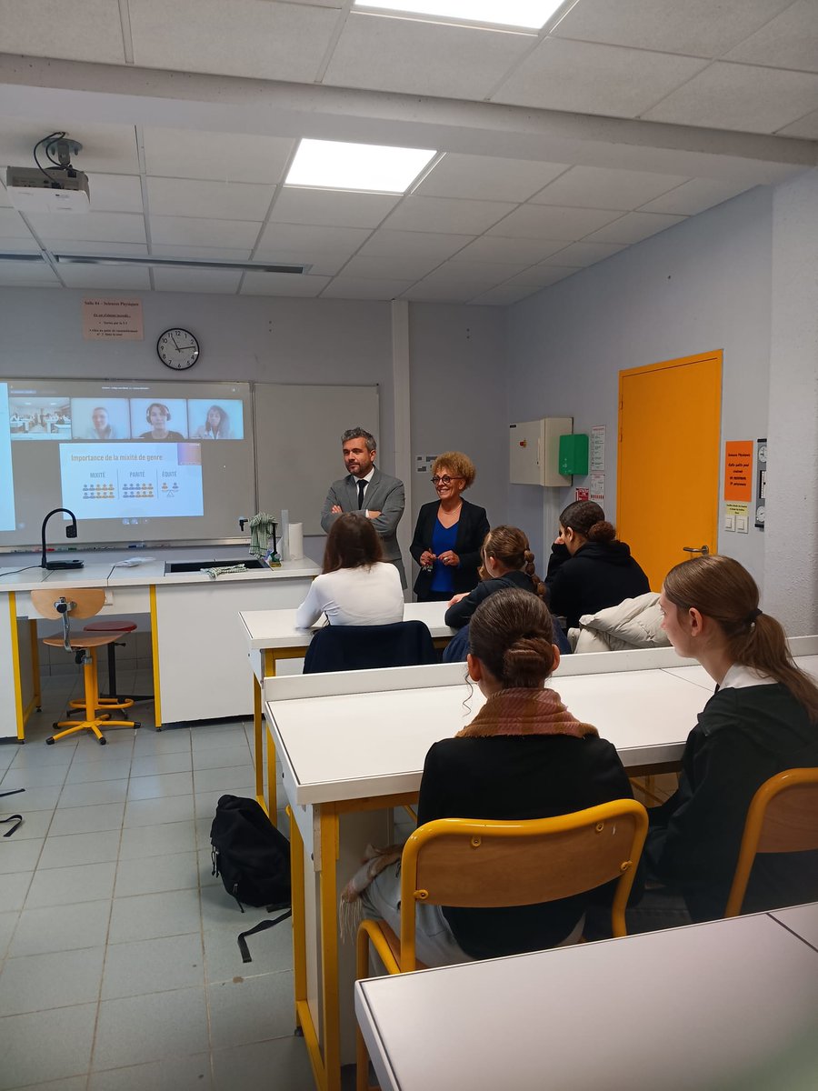 Académie d'Orléans-Tours tweet media