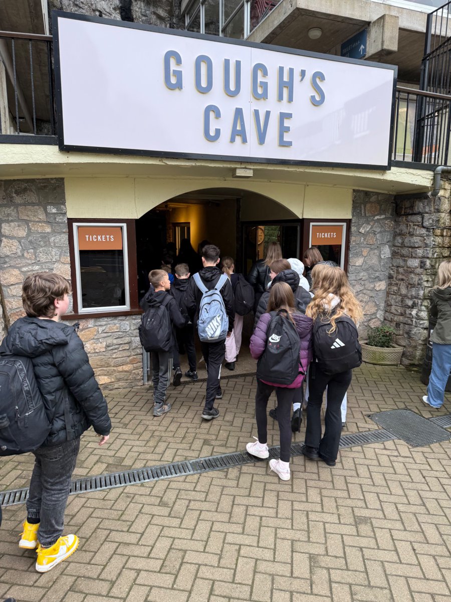 H Sandells tweet media