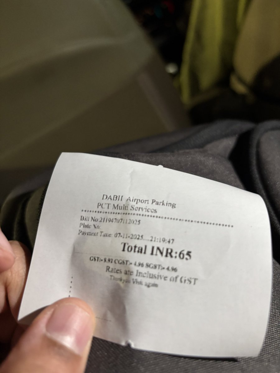 Shashankbafna's tweet photo. @DGCAIndia @IndoreCollector #Indore airport for cab, charges a 65Rs/- as the parking fee for all the pickups despite we let ourselves out within 5 mins from arrival.

What policy is this or if it happening behind your backs, its pure #extortion.

Please take necessary actions. https://t.co/Gze1XLgt2d