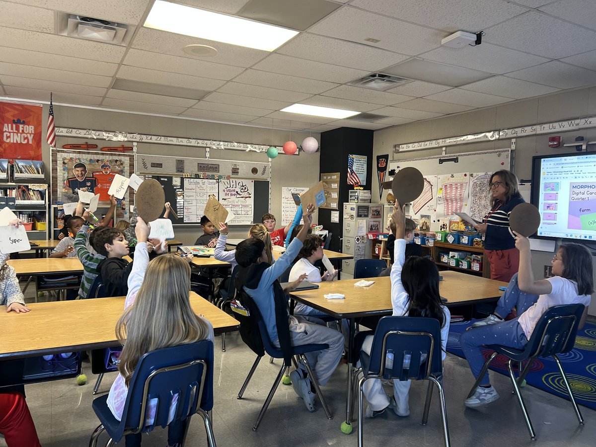 Hayes/Sanchez tweet media