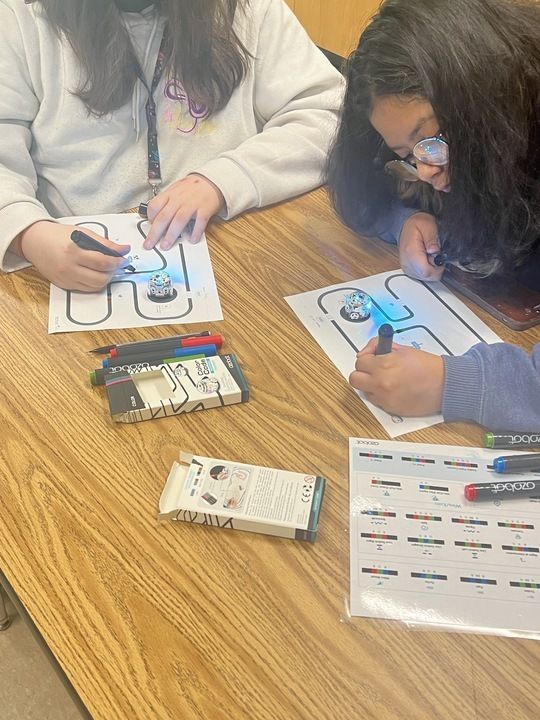 EdTechGCS's tweet image. Celebrate National STEM Day with us! Dive into the exciting world of Science, Technology, Engineering, and Math through innovative edtech tools, coding adventures, and creative problem-solving challenges. What STEM fact, invention, or tool inspires you the most? #NationalSTEMDay