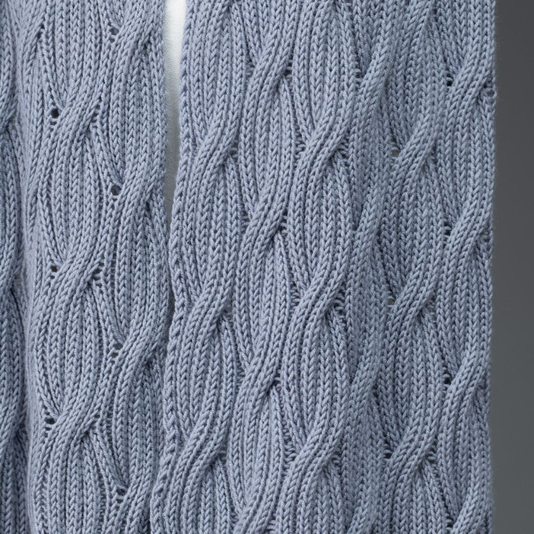 CascadeYarns's tweet image. ❤️‍🔥Crafted with 𝐌𝐞𝐫𝐢𝐊𝐚𝐬𝐡, the 𝐂𝐢𝐫𝐪𝐮𝐞 𝐆𝐥𝐚𝐜𝐢𝐞𝐫 𝐖𝐫𝐚𝐩 by Shannon Dunbabin stuns! Visit your LYS to customize yours with our classic colors. 🧶

😊𝐆𝐄𝐓 𝐅𝐑𝐄𝐄𝐁𝐈𝐄: buff.ly/XWEutPF 

#cascadeyarns #freepattern #knitting