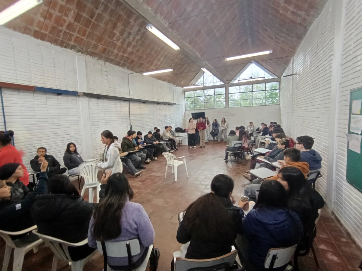 Actividades en Territorio - estudiantes de grupo 20