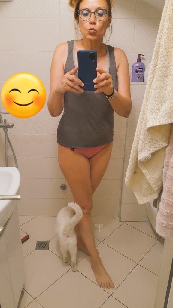 Kriszti11571234's tweet photo. Halika, finom és érzéki sexet szeretnél? akkor írj rám! 💋 Hosszútávú sex partnerem keresem 😚Rt és ízelítő https://t.co/h1VXMQOcnJ