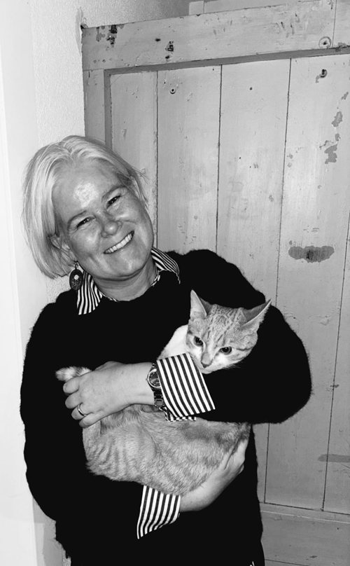 Eventje in Harfsen: Chocolade &amp; Vinyl Party. 20% korting op kleding (zie voorwaarden) ISCHA &amp; chocola  &amp; boeken van De Alfabetdater. Kom je even dansen?
13 november, 18.30-21.30 uur. Lochemseweg 98a, Harfsen.