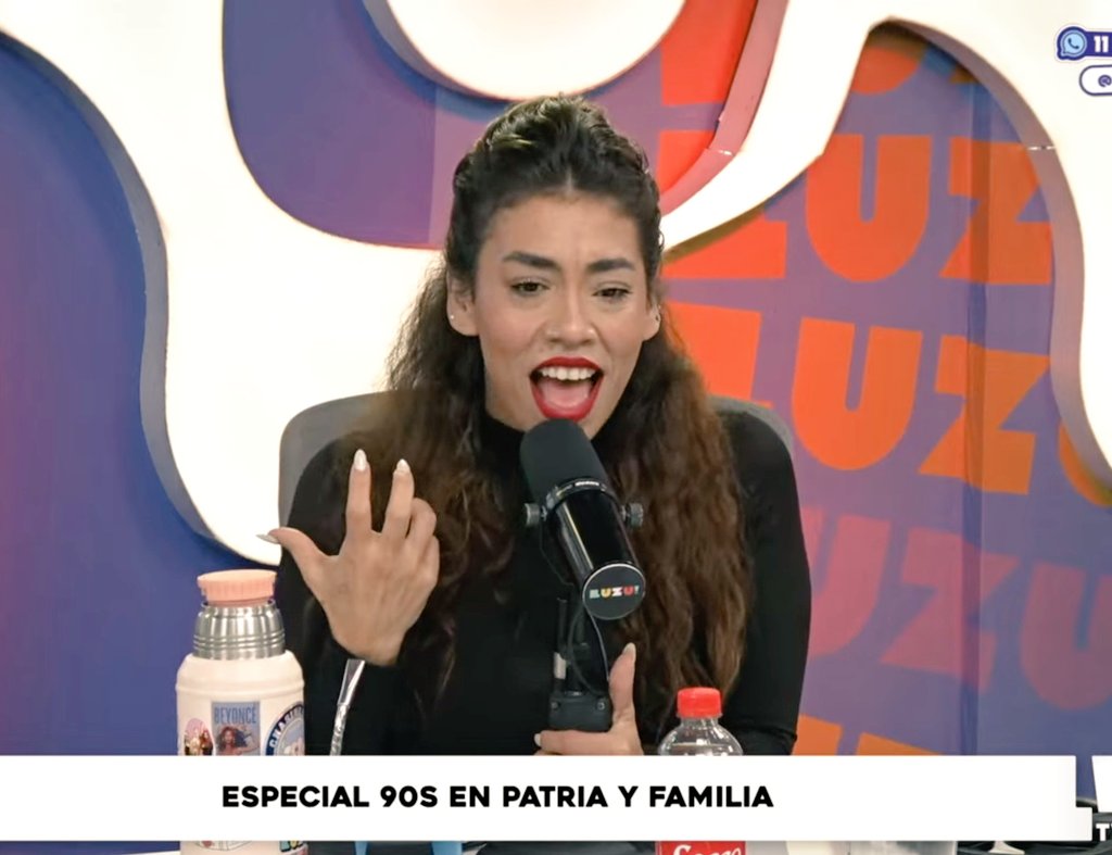 Serh_880072305's tweet image. Sos poderosa negra! Ameeee
#PatriaYFamilia #PyF @patriayfamilia_