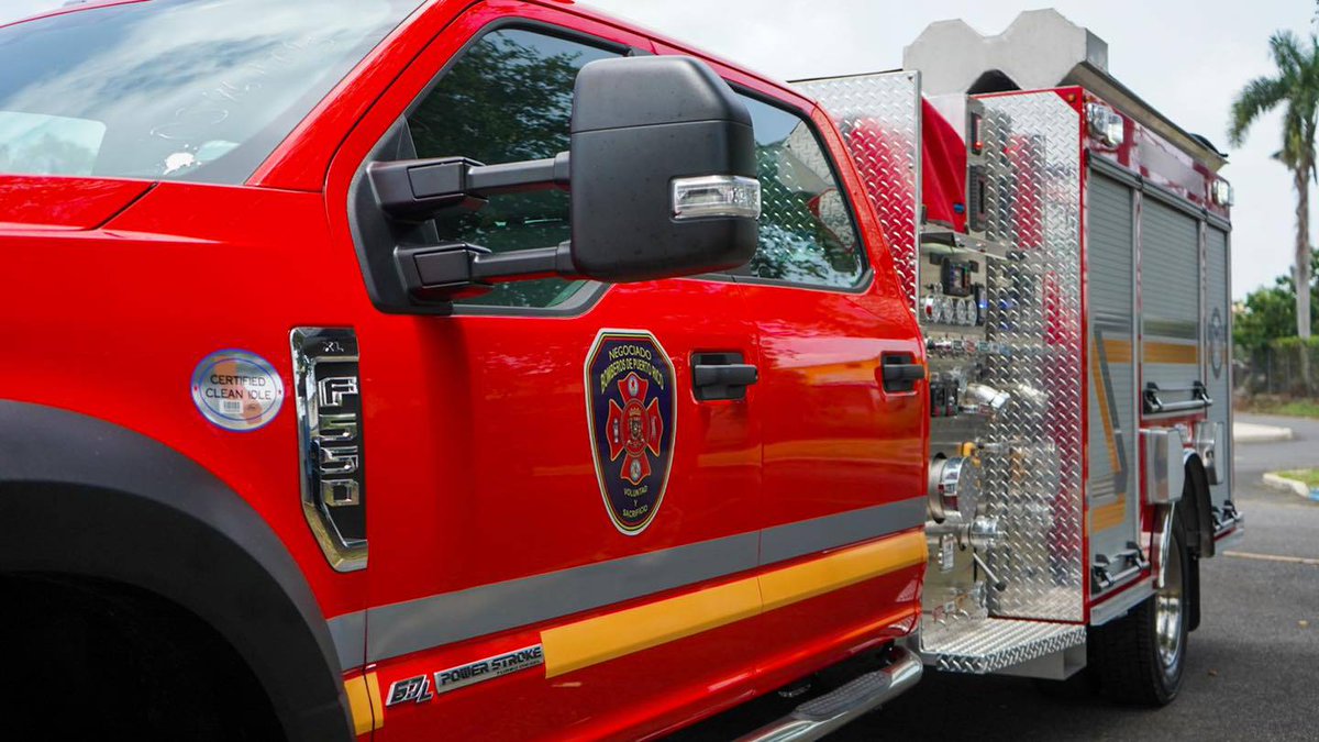 LAS AUTORIDADES REPORTAN INCENDIO EN TALLER ALEXANDER AUTO AIR EN CAROLINA QUE DEJÓ PÉRDIDAS DE MÁS DE $90 MIL
facebook.com/share/p/17VQxp…