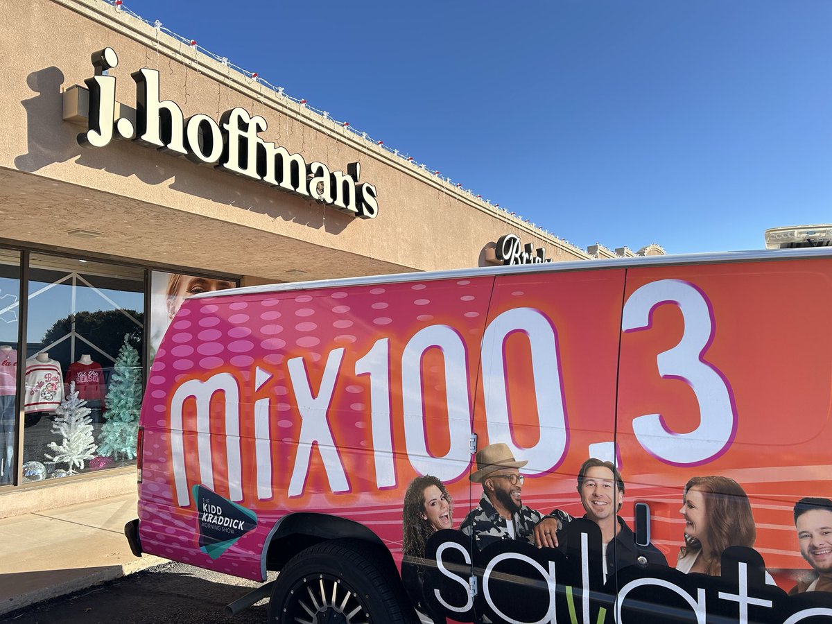 Mix 100.3 tweet media