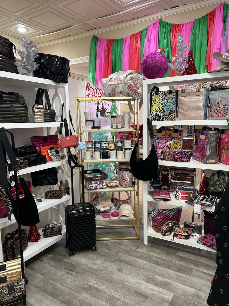 Mix 100.3 tweet media