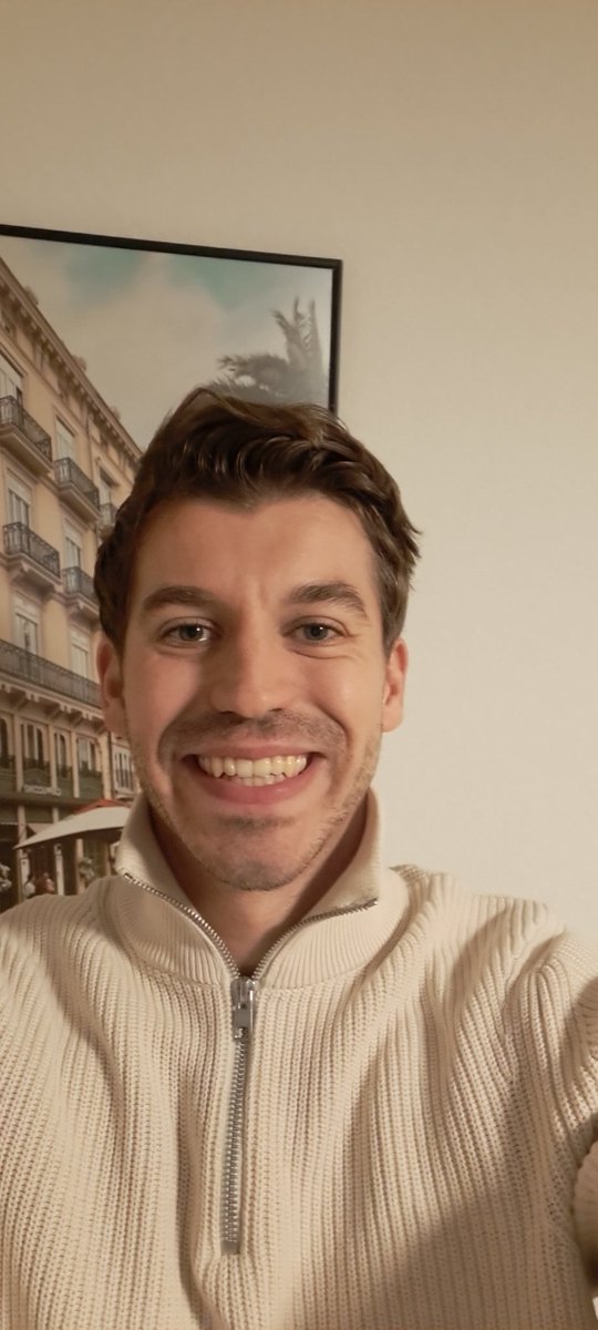 Bitcoin und Bargeld zu nutzen ist ein Menschenrecht. 

0% Steuern zu zahlen ist auch ein Menschenrecht. 

Staaten, die Bitcoin regulieren und dich besteuern verstoßen gegen deine von der Natur und Gott gegebenen Menschenrechte.