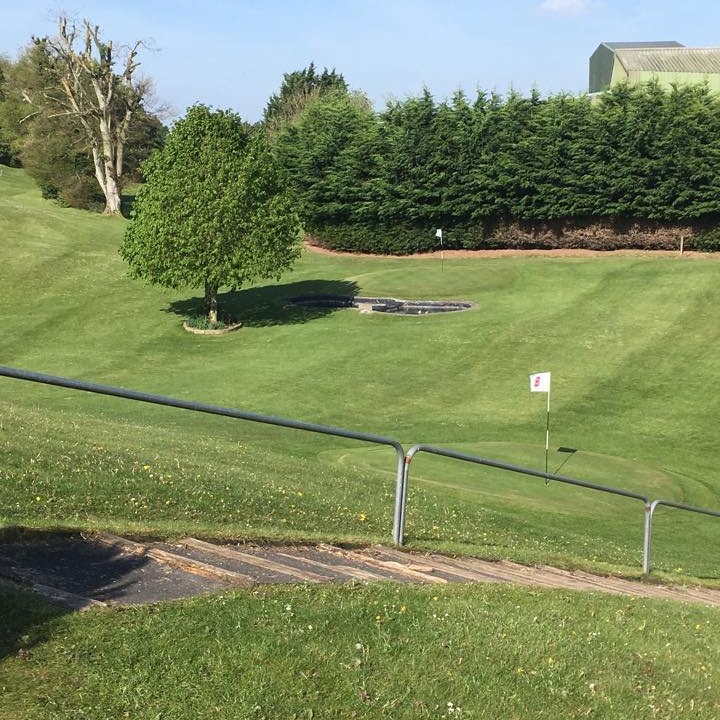 FIPPApitch's tweet image. WPPT Ireland Master at Tullamore - McGreal leads after Friday play
fippa.org/news/531/wppt_… #pitchandputt #FIPPA