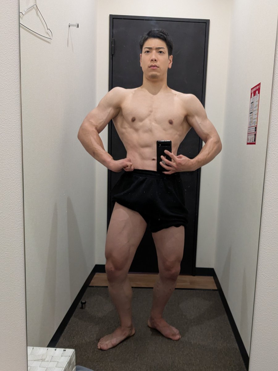 deichi6520's tweet photo. チョコザップガチ勢です、本気でトレーニングしたら入会から5か月で普通にでかくなりました。感謝 https://t.co/Of6CL3Hx7a