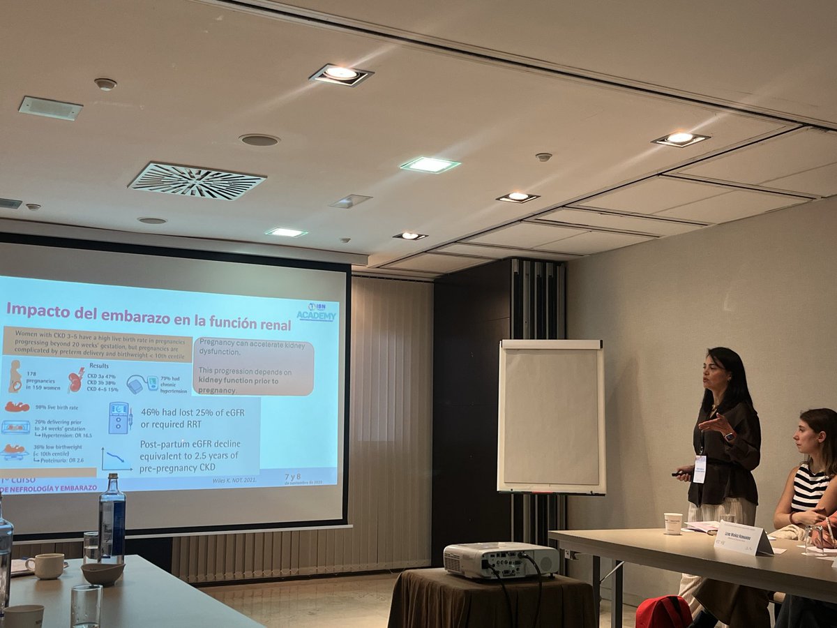 Verónica Coll Brito tweet media