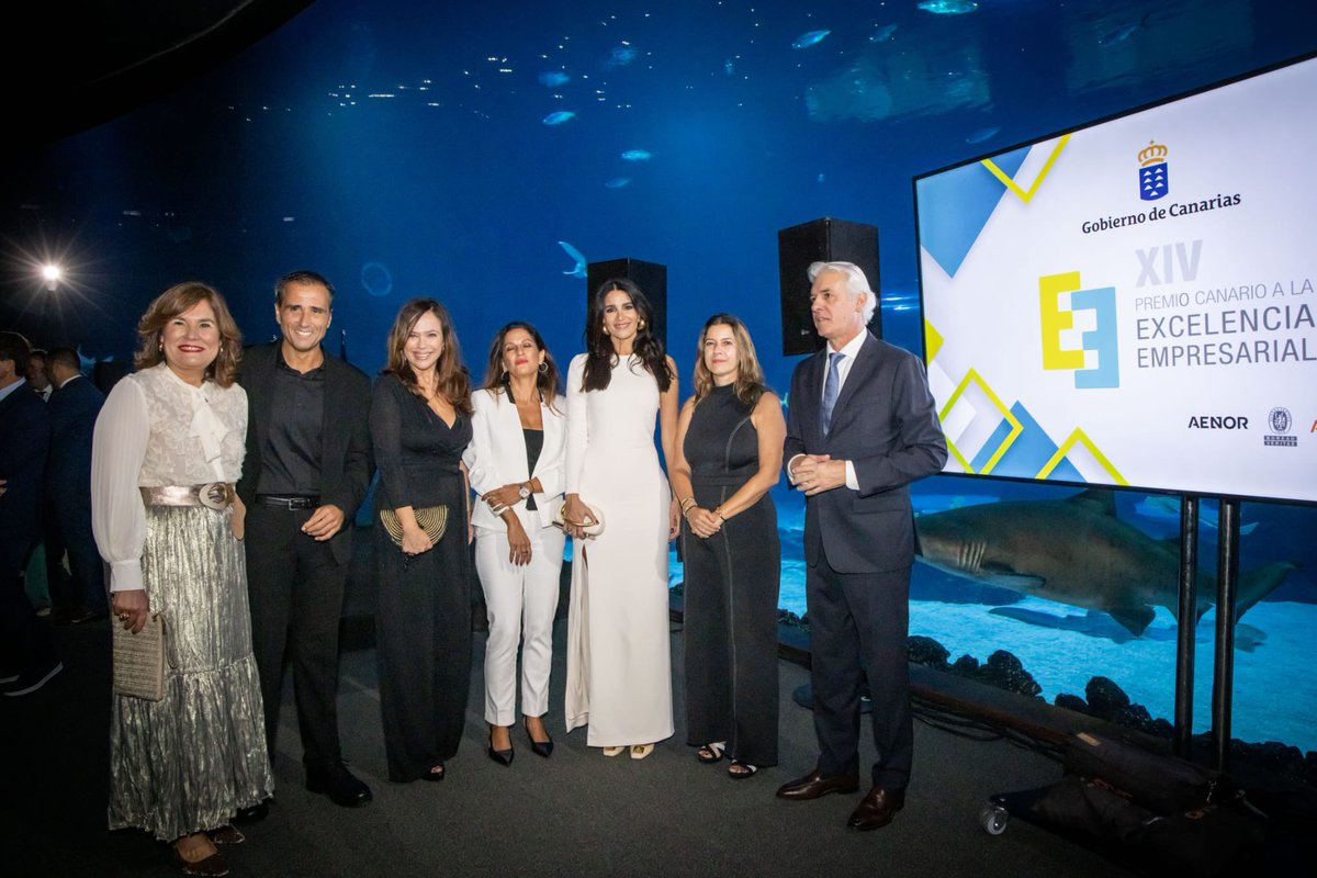 🔵 Premio Canario a la Excelencia Empresarial, organizados por el Gobierno de Canarias.

🏆 ECOS, Cercasa y Tirma fueron reconocidas por su compromiso con la calidad y la innovación.

👏🏻 ¡Felicidades a ellas y a todas las empresas canarias que impulsan la excelencia!