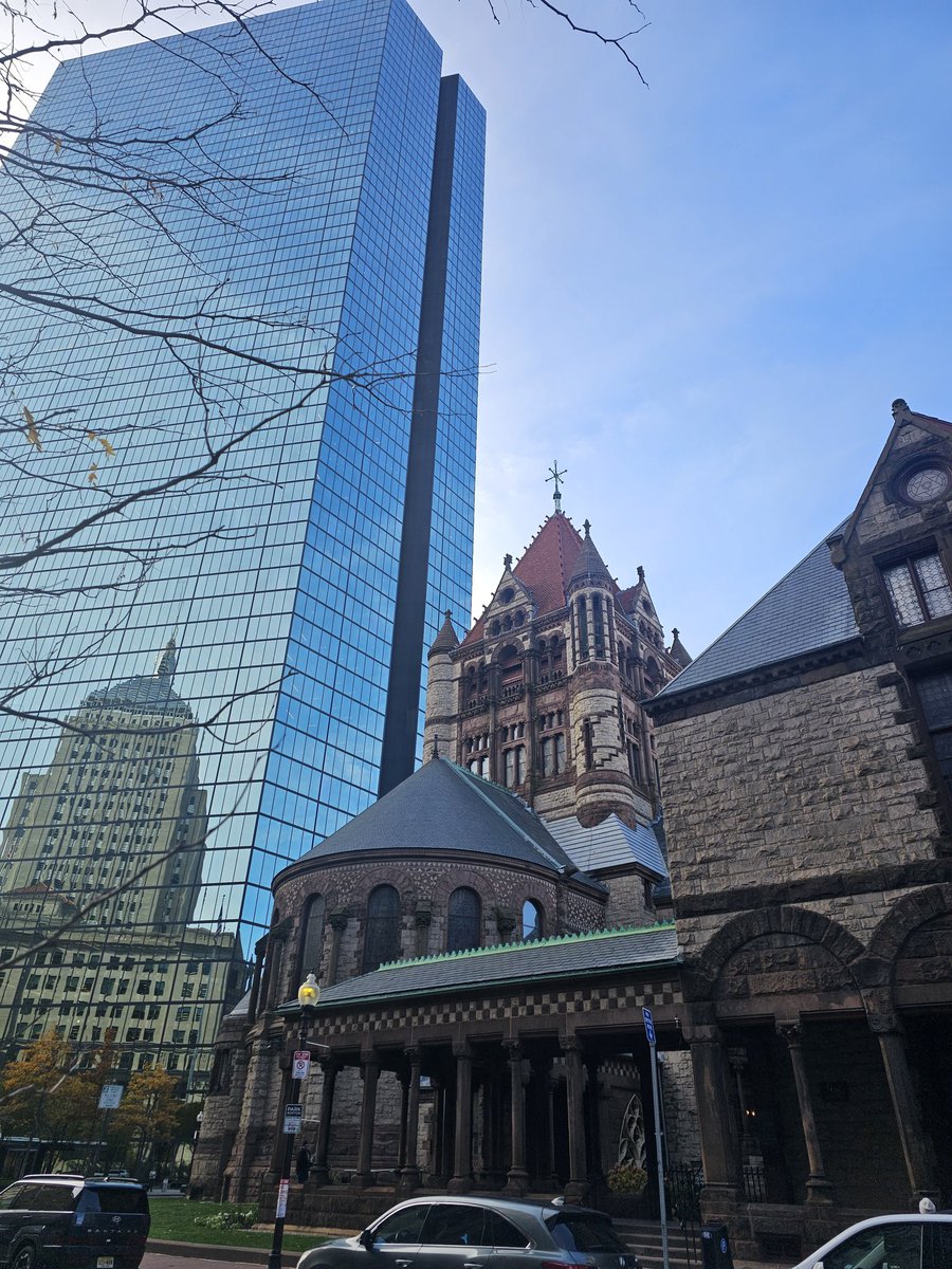 We're at 206 Clarendon St from 11am- 2pm. Come and get your Bibimbap!