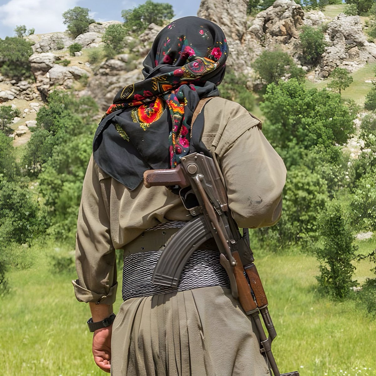 Reuters: Çözüm süreci kapsamında 9 bin PKK’lının Türkiye’ye dönüşüne izin verilecek.