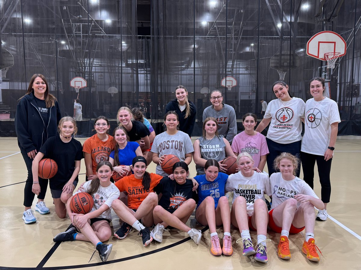 Coach Claussner and the East Girls Basketball Program supporting 7th/8th Grade Team Nanouski's practice-and bringing the energy! <a href="/stcegirlshoops/">St. Charles East Girls Basketball</a> <a href="/StCharlesEast/">St. Charles East HS</a>