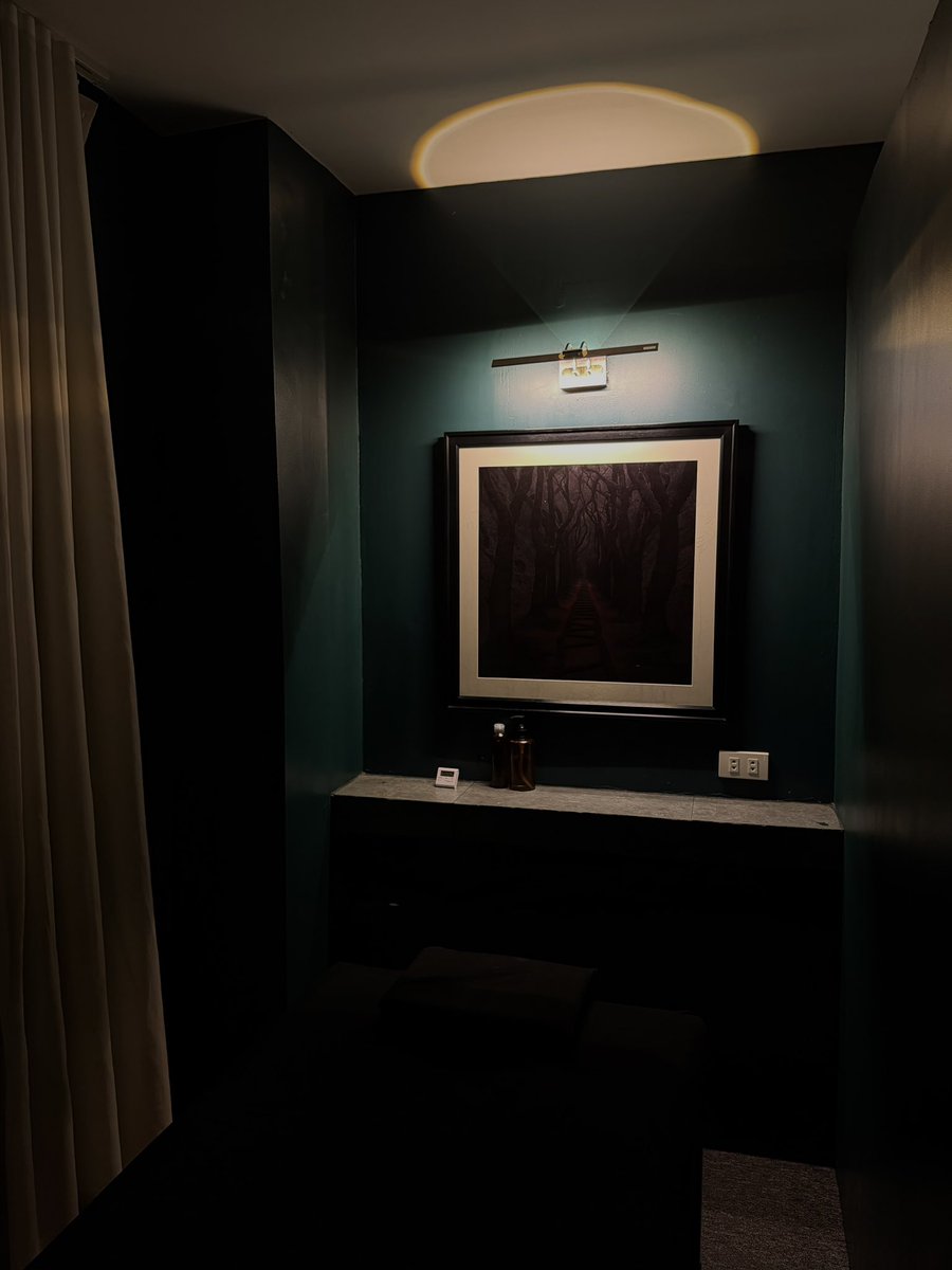 james_vldpns's tweet image. Left the spa feeling lighter than my thoughts. 💆‍♂️ @RwellnesHub