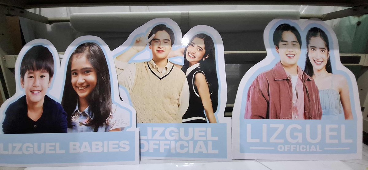 LizGuelOFC's tweet photo. Sige na nga, SINTRAS REVEAL!

Ready na ba kayo for later’s team live? We’re so excited to bring out our props and show our full support for Eliza and Miguel in their PBB journey!

Can’t wait for you to see it up close. See you later, my good friends! 🩵

𝙋.𝙎. 𝙒𝙚’𝙧𝙚 𝙨𝙩𝙞𝙡𝙡 𝙡𝙤𝙤𝙠𝙞𝙣𝙜 𝙛𝙤𝙧 𝙩𝙚𝙖𝙢 𝙡𝙞𝙫𝙚 𝙖𝙙𝙢𝙞𝙣𝙨 𝙖𝙣𝙙 𝙢𝙚𝙢𝙗𝙚𝙧𝙨
