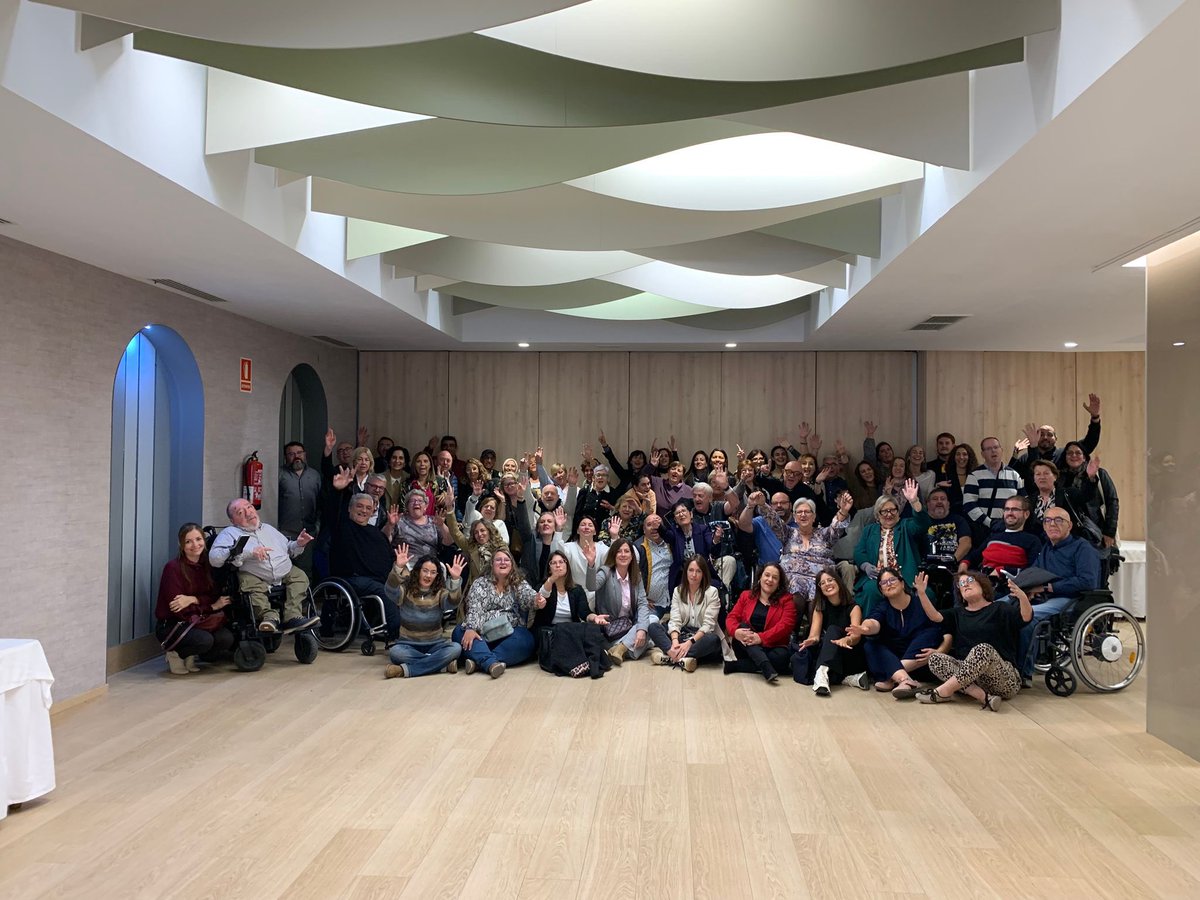 luis_vano's tweet photo. #XIIICONVENCION @COCEMFECV  - #Innovacion para la #Inclusion - #AccesibilidadUniversal #ComunicacionInclusiva #InteligenciaArtificial El Camino real, tangible y estratégico que estamos recorriendo juntos https://t.co/nMqRGXZ207