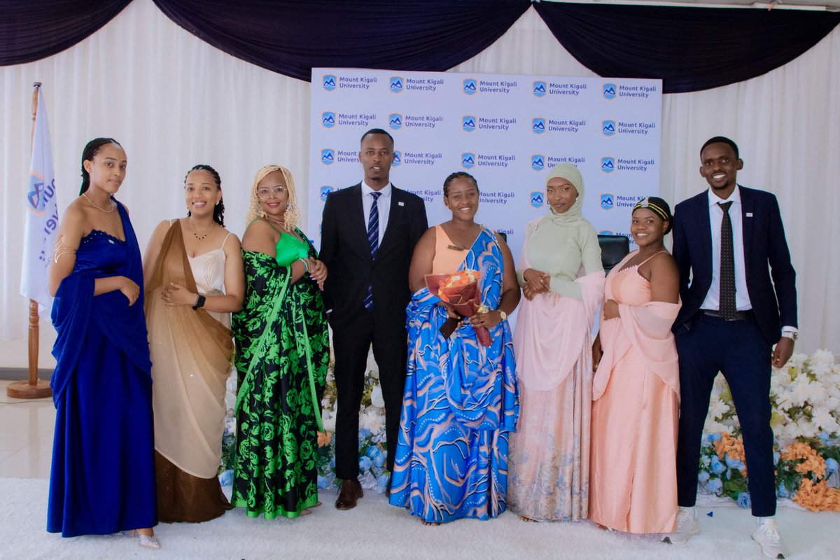 To our outgoing Students’ Council — thank you for leading with passion and purpose. Your efforts have strengthened our community and created lasting progress. We celebrate all you have achieved and wish you the very best in your future endeavors! 👏💙